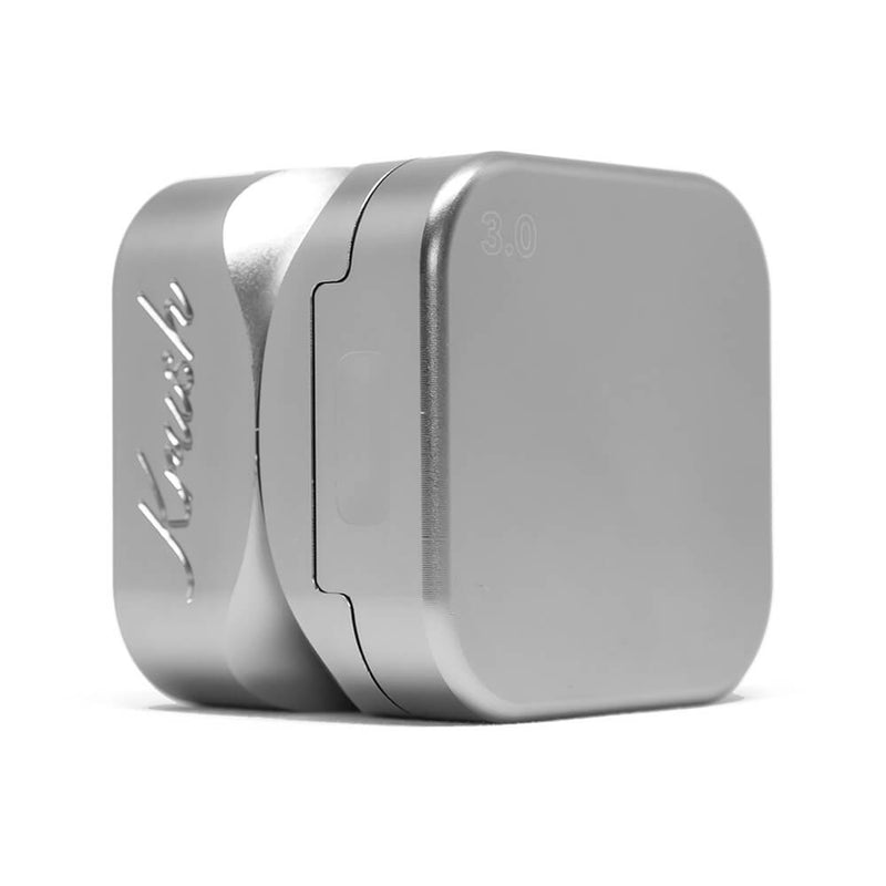 Krush Kube 3.0 | Spezial Grinder aus Kanada | 3 - Teilig aus Aluminium | 55 mm Silber